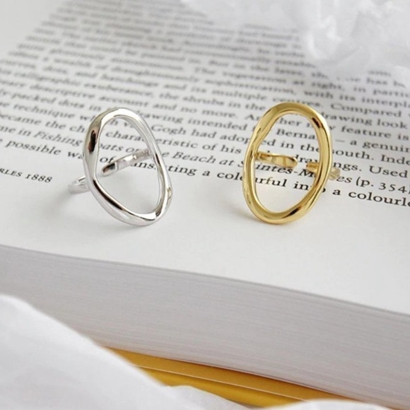 COPY - 🎉HP🎉 NEW Gold/925 Sterling Silver open Oval Ring - Picture 3 of 13